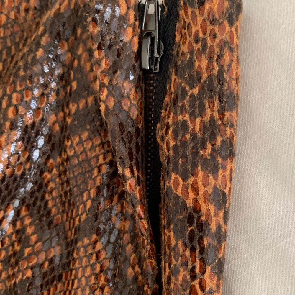 Blank NYC Faux Leather Snakeskin Skirt - Picture 7 of 11